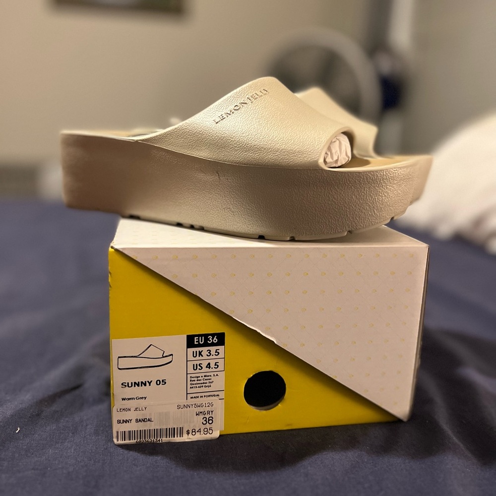 Lemon Jelly Sunny Platform Sandal